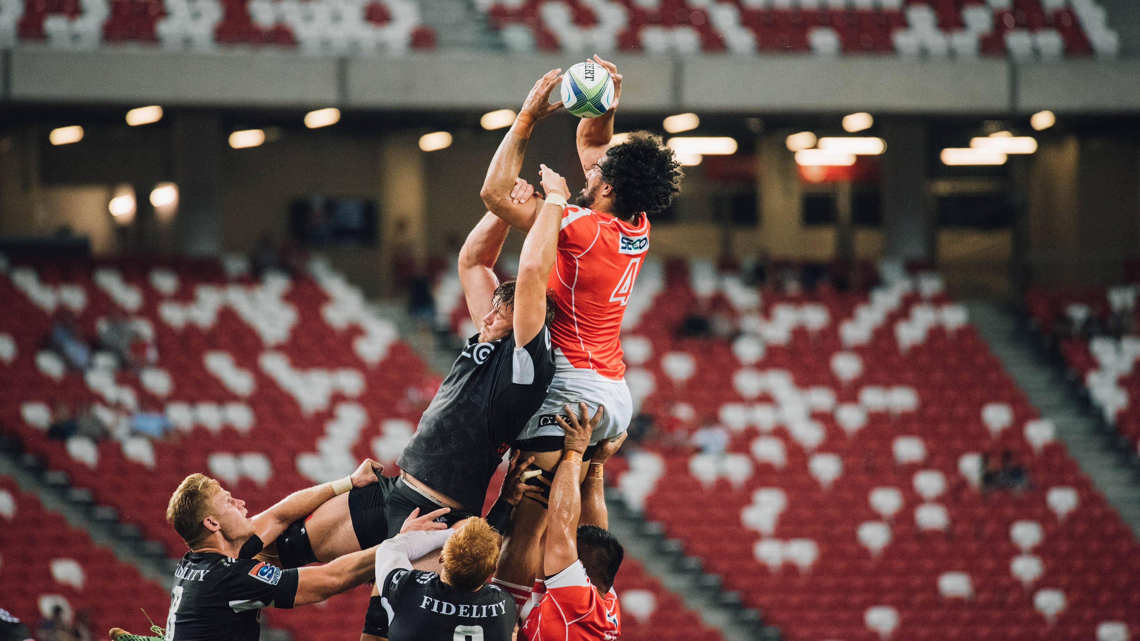 《爆款赛事盘点：年度最火爆的比赛瞬间》，最近很火的大赛